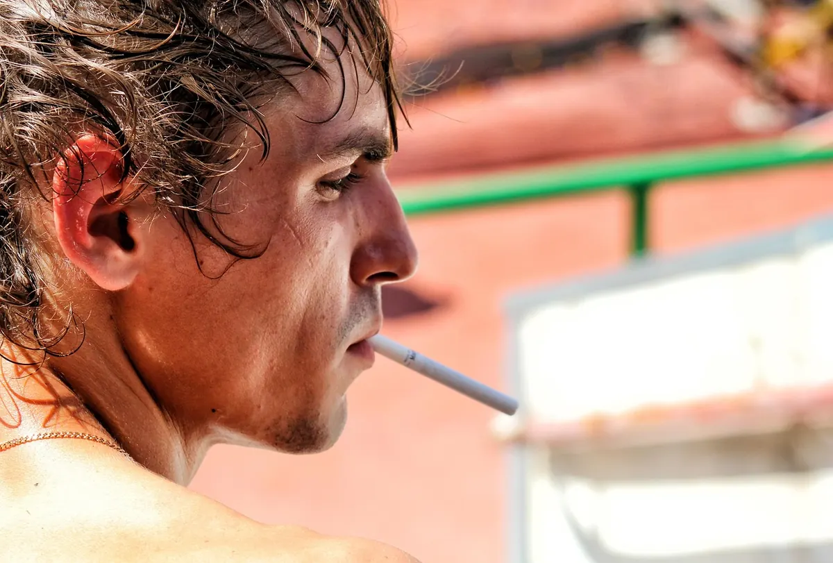 12 Common Pipe Smoking Mistakes Beginners Make (and How to Fix Them)